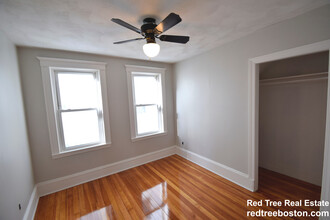 222 Fellsway W in Medford, MA - Building Photo - Building Photo
