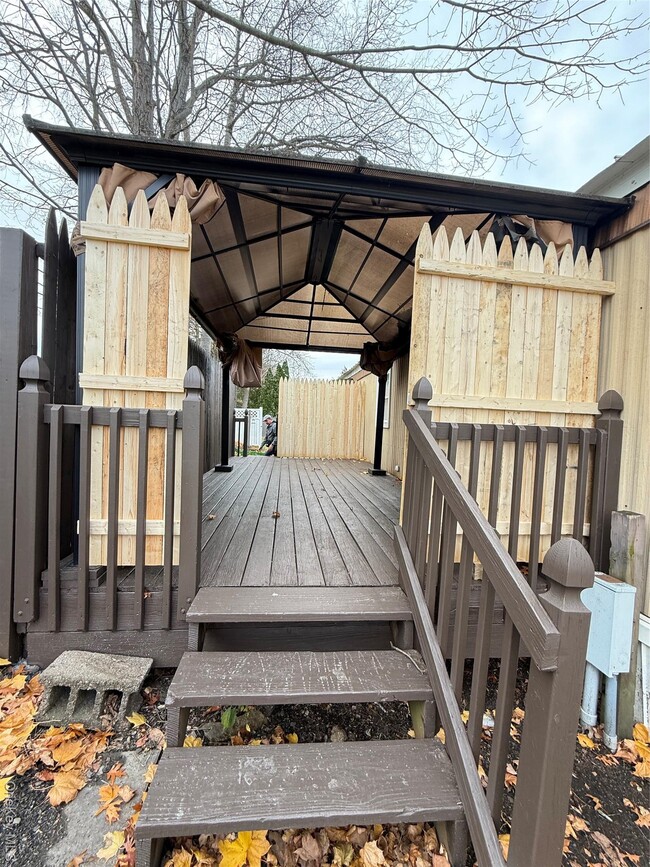 349 W Main St in Goshen, NY - Building Photo - Building Photo