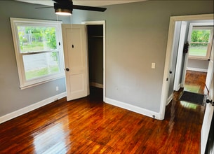 1733 Julian St in Laurel, MS - Foto de edificio - Building Photo