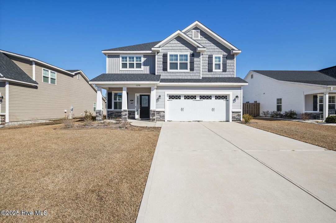 5290 Vespar Ct in Leland, NC - Building Photo