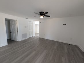 6201 N 38th St in Tampa, FL - Building Photo - Building Photo