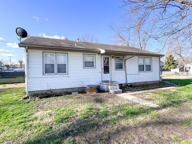property at 1201 S 38th St