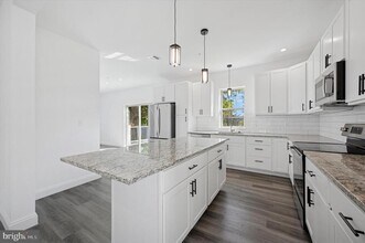 605 Tabak Ave in King of Prussia, PA - Building Photo - Building Photo