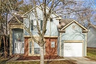 8914 Clifton Meadow Dr in Matthews, NC - Building Photo