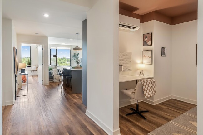 873 Communipaw Ave in Jersey City, NJ - Building Photo - Building Photo