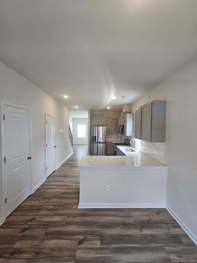 3168 Fall Hls Dr in Winston-Salem, NC - Building Photo - Building Photo