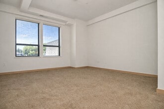 22 Dayton in Madison, WI - Building Photo - Building Photo