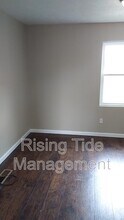 212 2nd Pl in Pleasant Grove, AL - Foto de edificio - Building Photo
