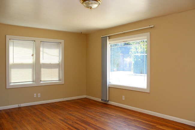 6414 SE 52nd Ave in Portland, OR - Building Photo - Building Photo