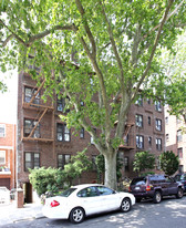 920 72nd St in Brooklyn, NY - Building Photo
