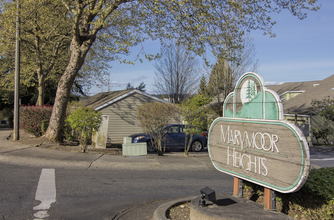 Marymoor Heights in Redmond, WA - Foto de edificio