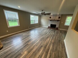 6879 Lebanon Rd in Mount Juliet, TN - Building Photo