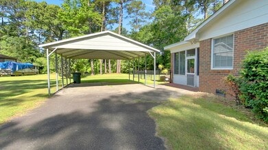 1729 E Washington St in Thomasville, GA - Building Photo - Building Photo