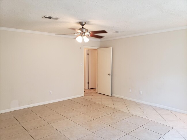 property at 16007 Glen Mar Dr