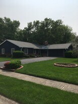 518 Lexington Blvd in Carmel, IN - Building Photo
