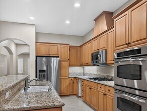 1399 Cordova St in Camarillo, CA - Building Photo - Building Photo