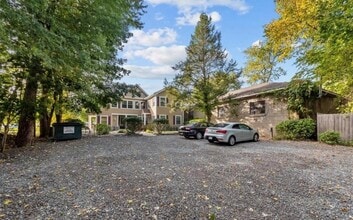 10 Burnside Ave in Congers, NY - Building Photo - Building Photo