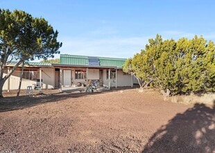18 County Rd 8310 in Concho, AZ - Building Photo - Building Photo