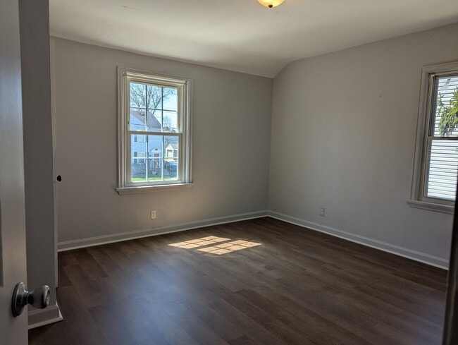 1614 E Whittier St in Columbus, OH - Building Photo - Building Photo