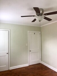 5708 Rockspring Rd photo'