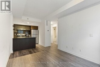 1133 Cooke Blvd. in Burlington, ON - Building Photo - Building Photo