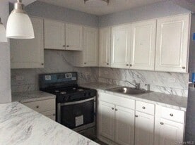 44 S Bleeker St in Mount Vernon, NY - Building Photo