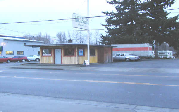 Riverview Mobile Home Park in Puyallup, WA - Building Photo - Building Photo