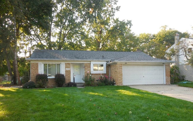 property at 2716 Hawks Ave