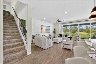 5433 Log Grv Ln in Orlando, FL - Building Photo - Building Photo