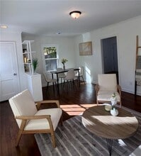 512 Alpine Way in Marietta, GA - Building Photo - Building Photo