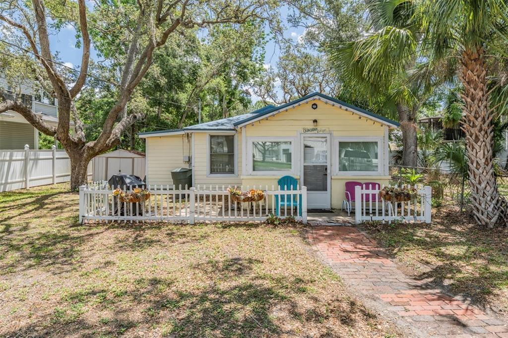 526 5th Ave N in Safety Harbor, FL - Building Photo