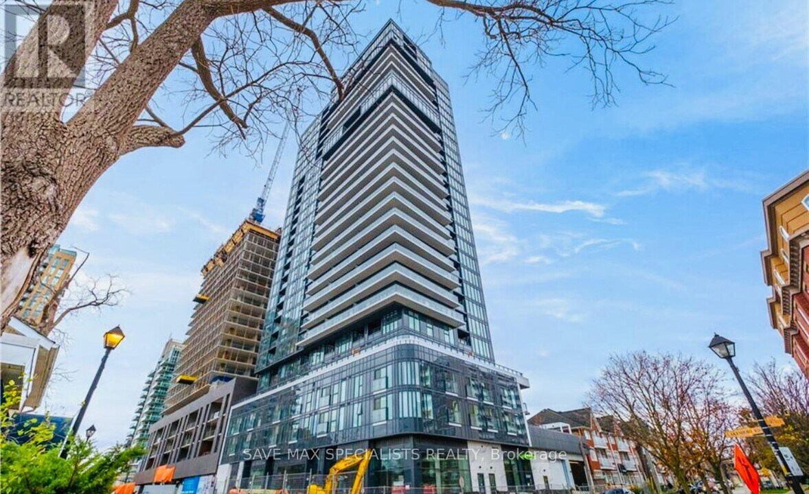 370-370 Martha St in Burlington, ON - Building Photo