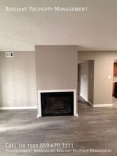 2074 Fairmont Ct in Lexington, KY - Building Photo - Building Photo