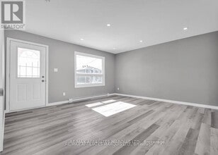 123 New St in Cornwall, ON - Building Photo - Building Photo