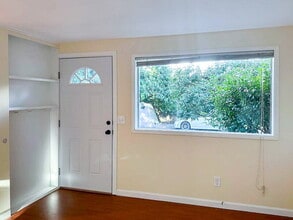 523 Madison St in Everett, WA - Building Photo - Building Photo