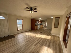 5119 US-83 in Minot, ND - Building Photo - Building Photo
