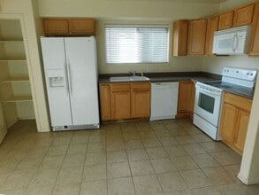 668 Pleasant Ct in Grand Junction, CO - Building Photo - Building Photo