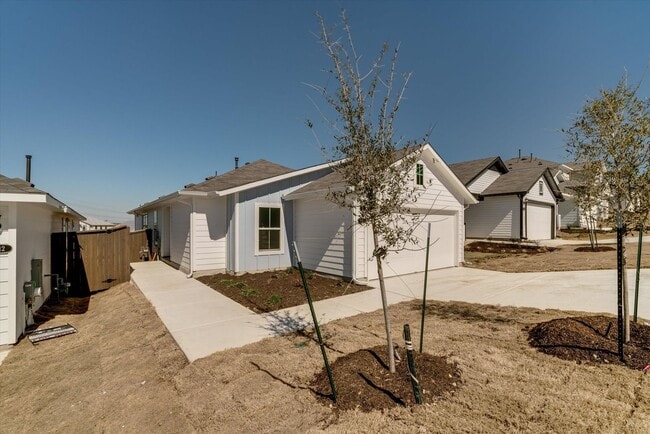 5616 Respinto Dr in Austin, TX - Building Photo - Building Photo