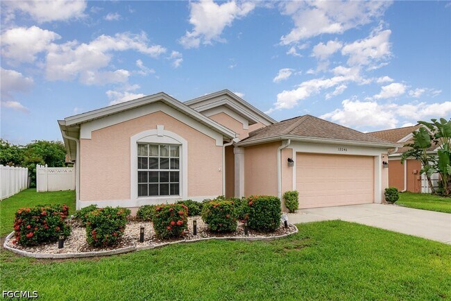 13246 Highland Chase Pl in Ft. Myers, FL - Building Photo - Building Photo