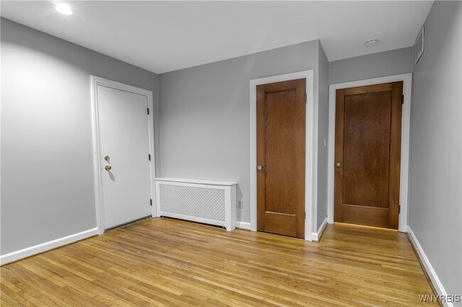 property at 949 Delaware Ave