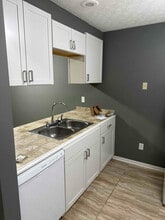 6746 Axtel Dr, Unit 12C in Canal Winchester, OH - Foto de edificio - Building Photo