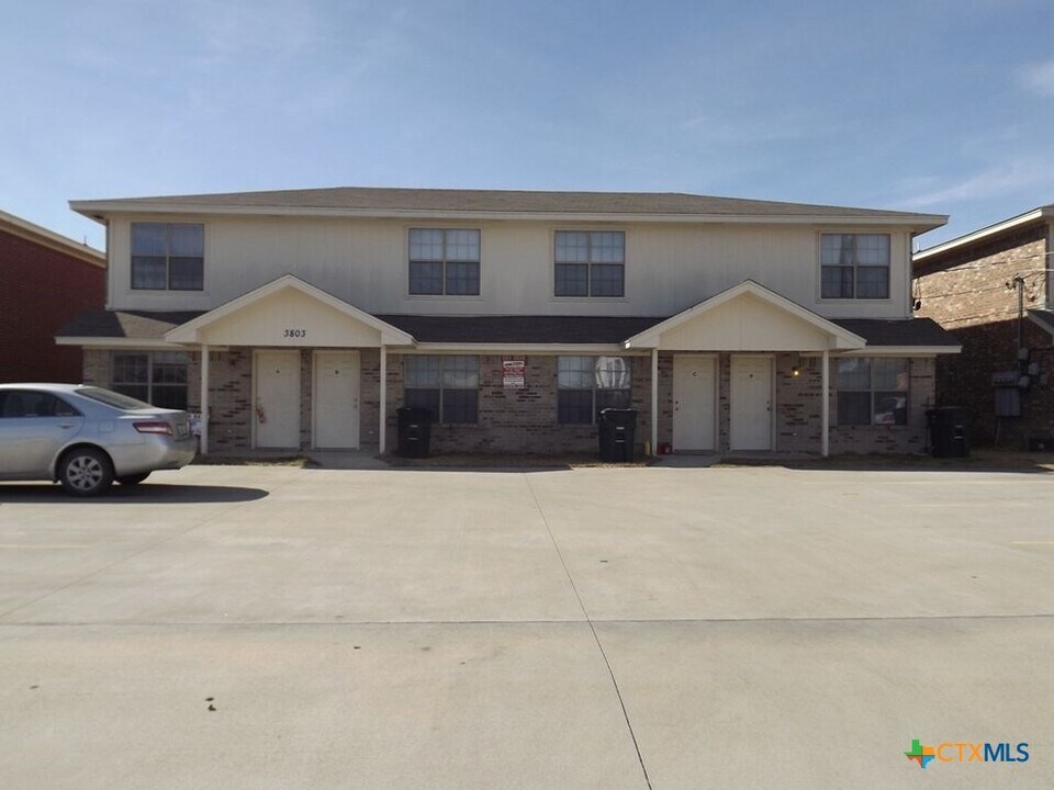3803 Ys Pak Ct in Killeen, TX - Foto de edificio