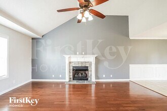 3711 Wind Mill Ct in Clarksville, TN - Foto de edificio - Building Photo
