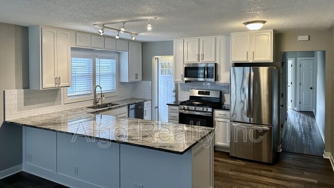 property at 3616-3616 Kipling Ave