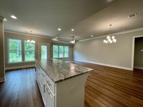7228 Rolling Fork Rd in Baton Rouge, LA - Building Photo - Building Photo