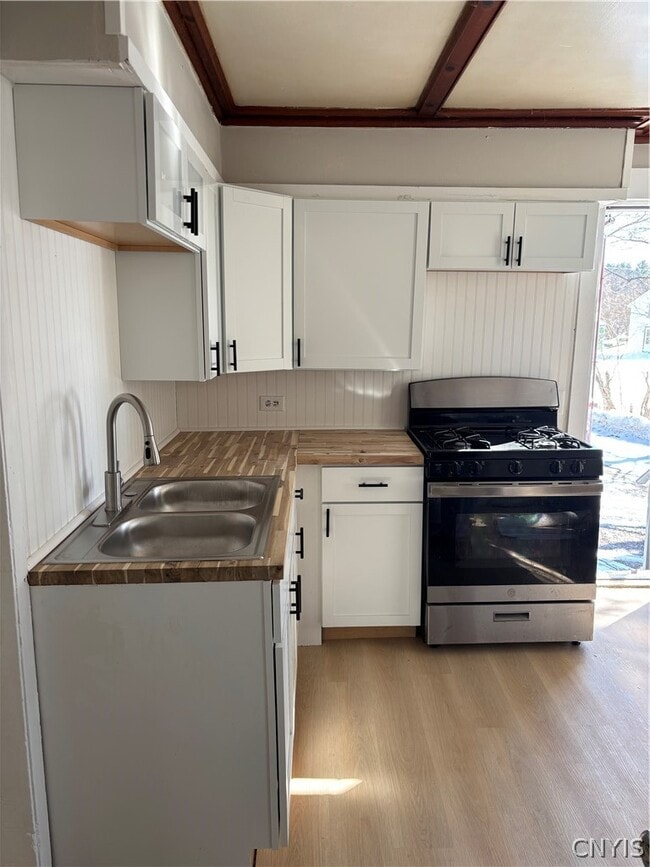 108 Maple St in Black River, NY - Building Photo - Building Photo