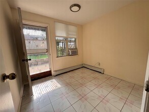 89-06 70th Rd in Queens, NY - Building Photo - Building Photo