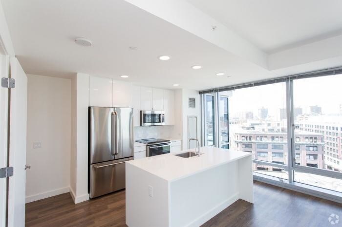 1312 Boylston St in Boston, MA - Building Photo