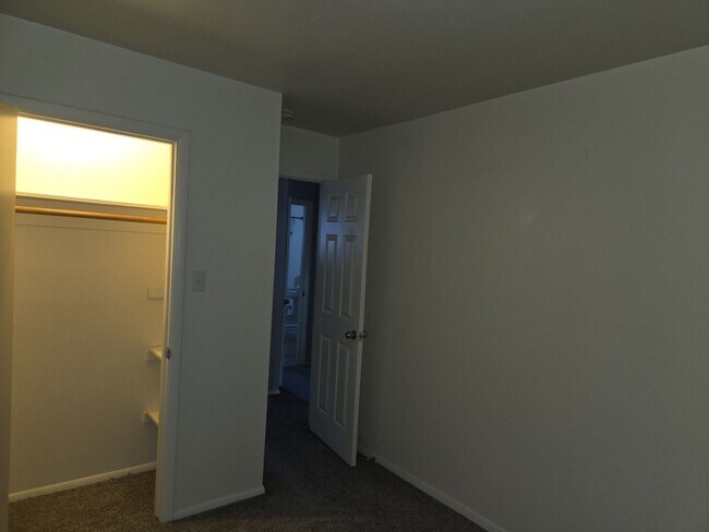 808 Los Angeles Ave-Unit -3 in South Lake Tahoe, CA - Building Photo - Building Photo
