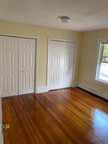 78 Harwood St, Unit Apt. 2 in Lynn, MA - Building Photo